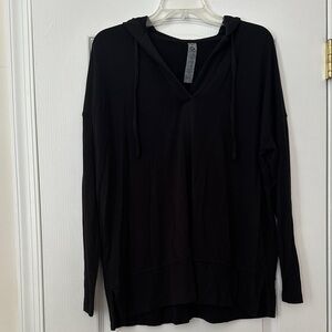 Lou & Grey black top